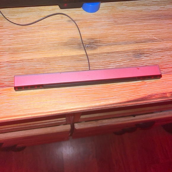 White Nintendo Wii Console with Controllers